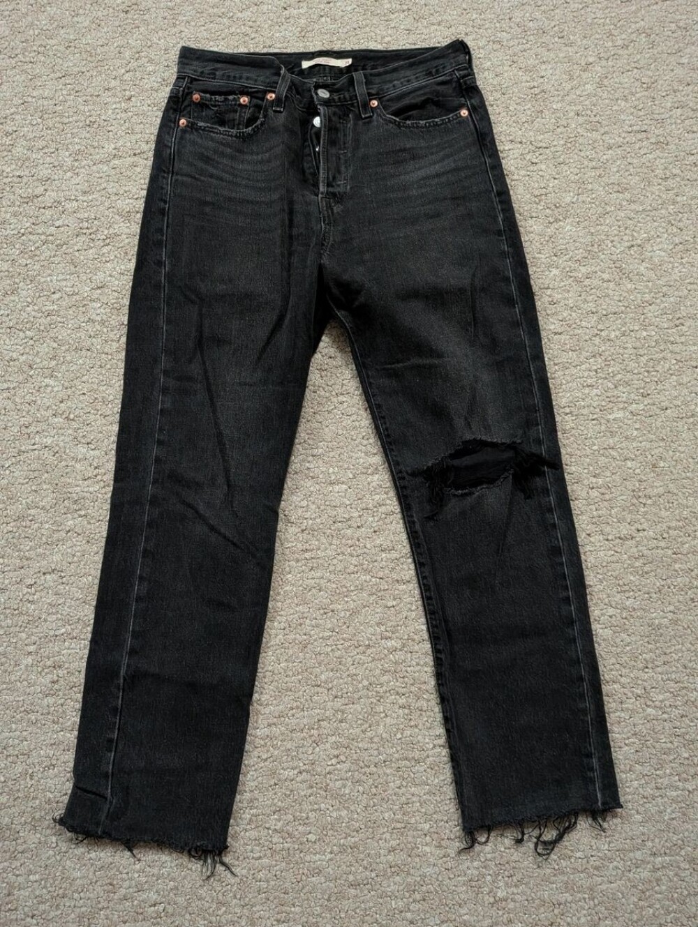 Black Distressed Men's Straight-Leg Jeans